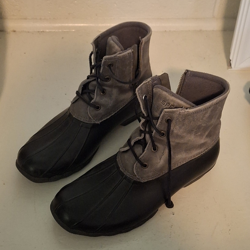 Sperry Ankle Duck Boot